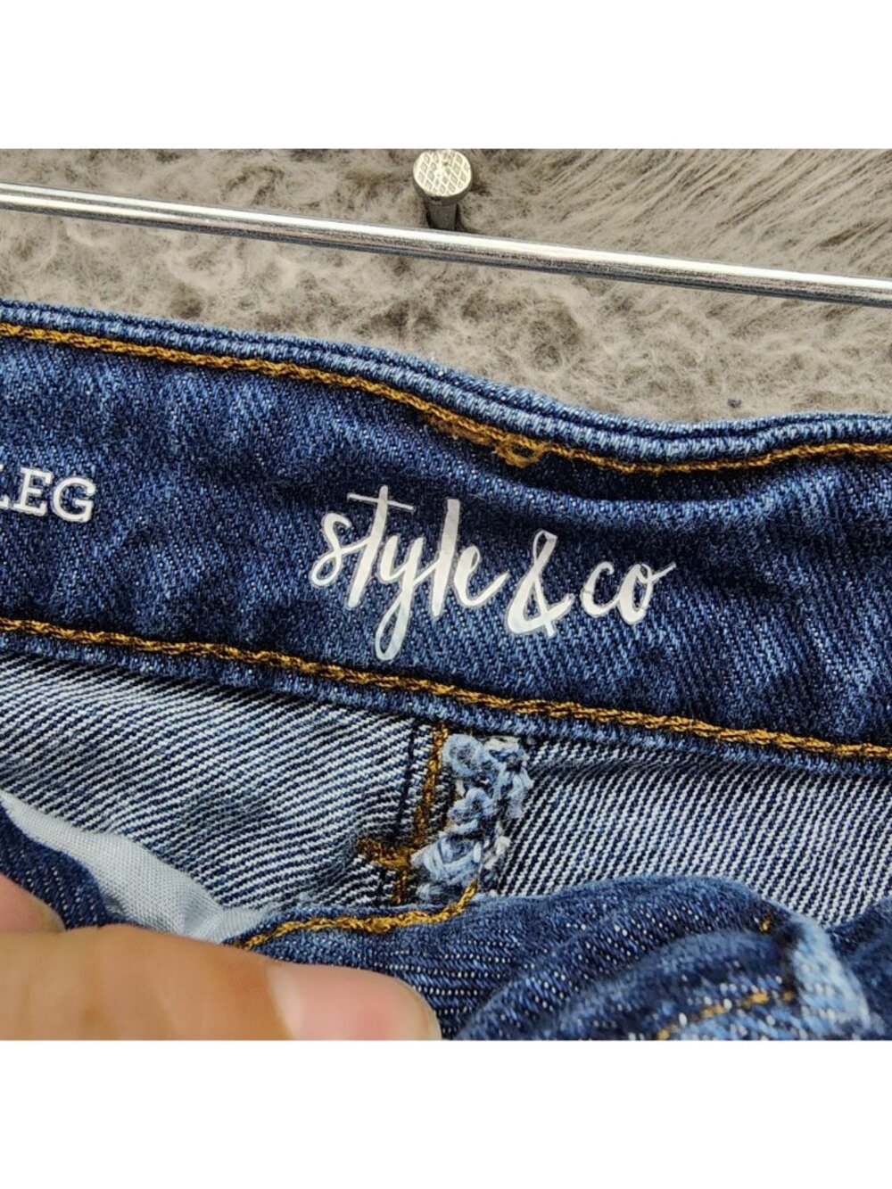 Style & Co Jeans Womens 18 Blue Stretch Denim Curvy Skinny Leg - Picture 4 of 16